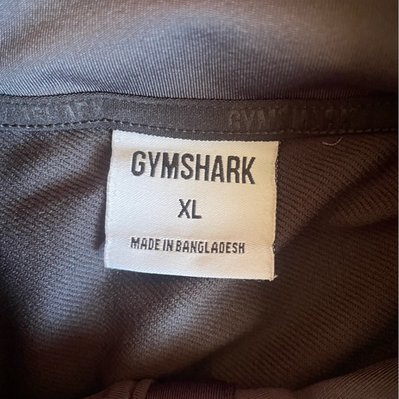 Gymshark 1/4 zip sweater - Picture 2 of 2